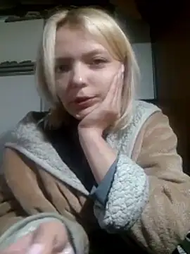 kisssyla online show from April 17, 5:15 pm