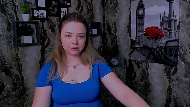 NicoleAura online show from May 18, 8:31 am