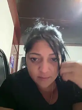 babylalu online show from April 19, 10:56 pm