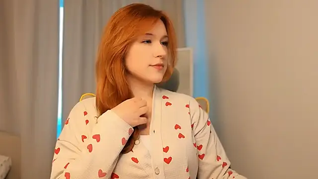 flaremoon online show from April 21, 1:07 pm