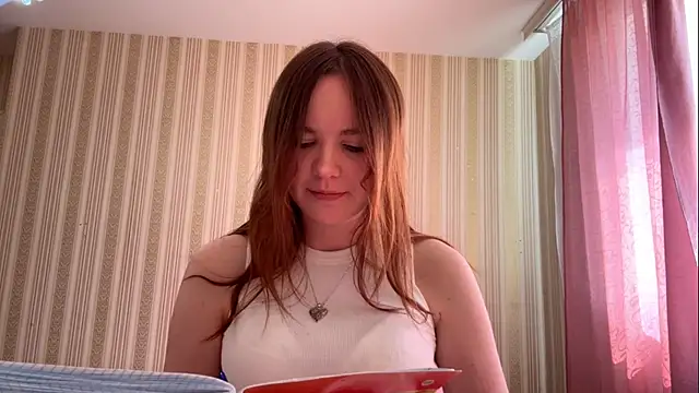 FransiscaLauderback online show from April 21, 11:17 am