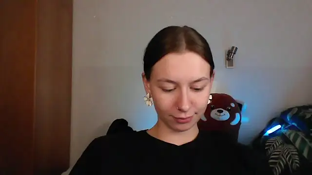 JuicyErika online show from May 2, 11:30 pm