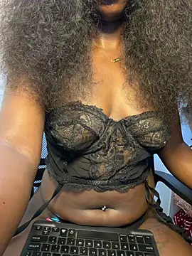 Leylabelle26 online show from July 20, 4:30 pm