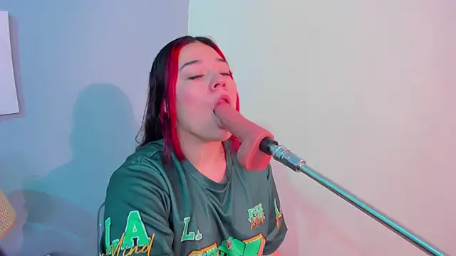 Sabrinna fox online show from June 9, 7:24 pm