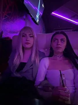 Sweet Angelss online show from April 23, 1:35 pm