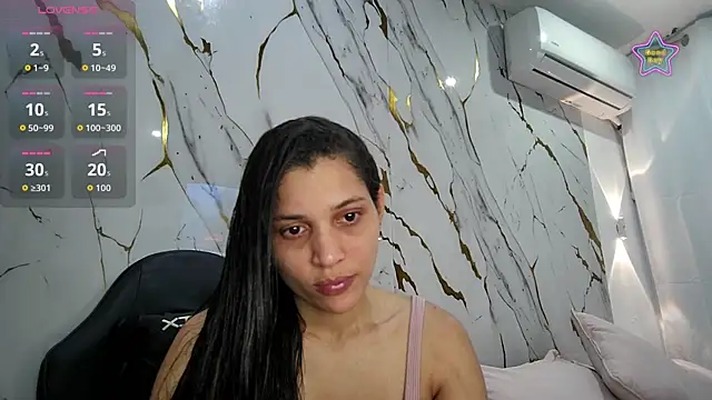 oriana sweet online show from June 14, 4:18 pm