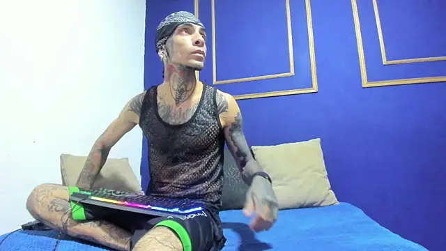 Demon Rose  online show from April 26, 3:37 am