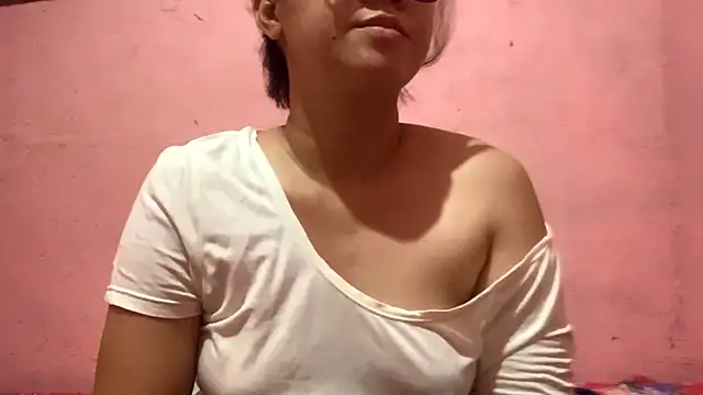 Xxx tit online show from April 24, 4:32 pm