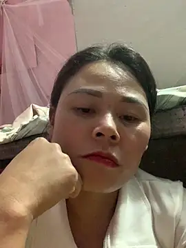 Helen-baby online show from April 25, 5:10 pm