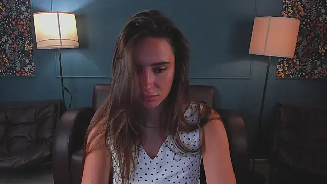 NicoleWells22 online show from June 8, 7:09 am