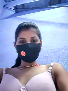RUHI 1143 online show from June 16, 5:25 pm