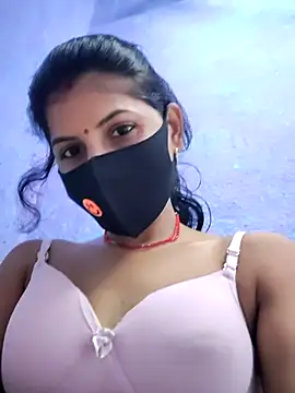 RUHI 1143 online show from July 2, 10:43 am