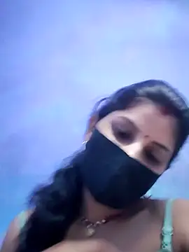 RUHI 1143 online show from June 30, 12:15 pm