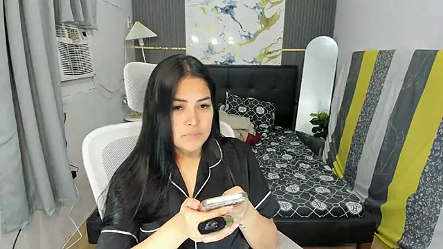 MissAndersonHoly online show from April 27, 10:34 am