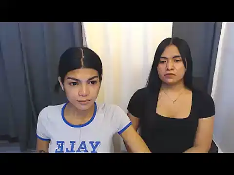 AveryBlesss online show from April 27, 9:06 am