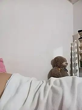 Luna Morch online show from May 8, 8:17 am