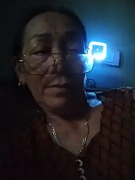 mouth22 online show from May 21, 5:27 am