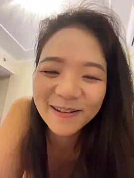 xiaochengzi505 online show from May 16, 1:41 am