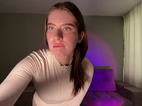 Lili of sin online show from May 4, 4:05 am