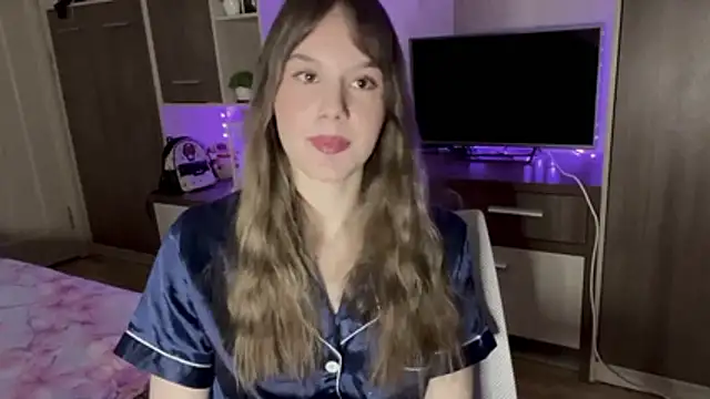 RinaRight online show from May 3, 10:35 pm