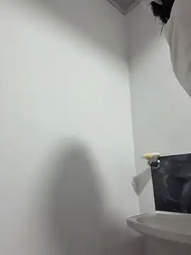 HayleyRoss  online show from June 20, 10:24 pm