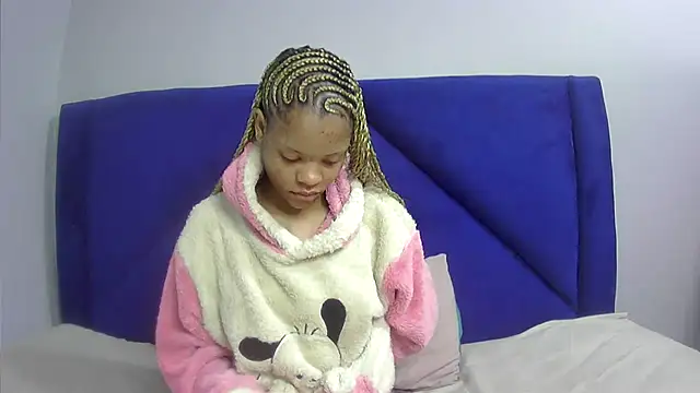 TheSexyBibi online show from July 9, 7:33 am