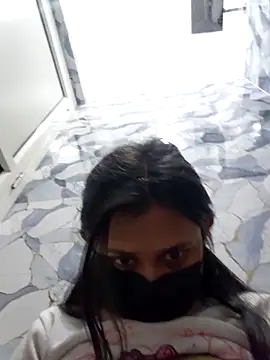 sassyygurl online show from May 6, 7:07 pm