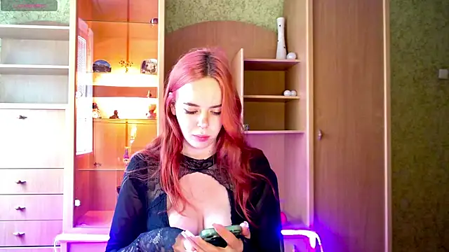 lexiwestt online show from May 22, 11:19 am
