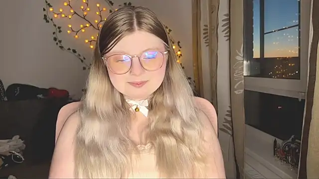 YukiBlush online show from June 18, 10:03 pm