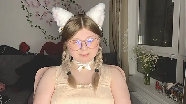 YukiBlush online show from June 30, 8:19 pm