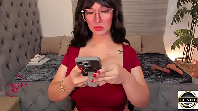 PlayfullMaria online show from October 19, 9:22 am