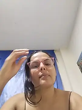 Bella Morena27 online show from May 12, 2:09 am