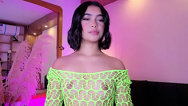 Chloe monroee online show from May 18, 3:27 am