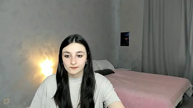MaryanneZurn online show from May 1, 9:01 am
