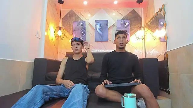 Yeff 26 online show from July 13, 11:33 am