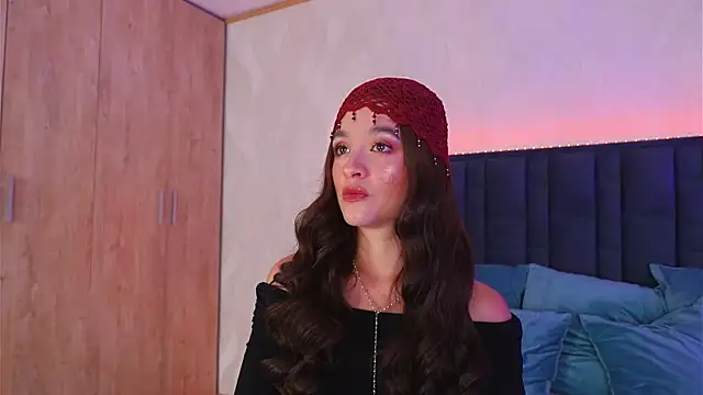 LucyFlame online show from July 26, 1:57 am