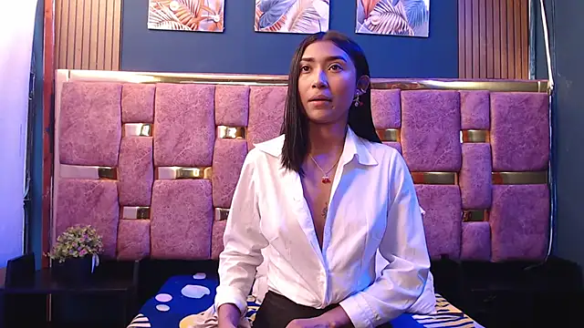 Mia konor06 online show from May 20, 11:07 am