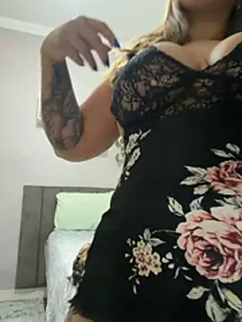 Mariiii morena online show from July 6, 9:25 am