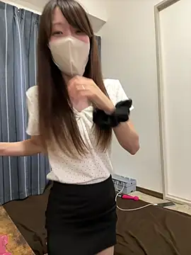risacha online show from July 10, 3:23 pm