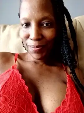 Choc-chip online show from May 9, 2:08 pm