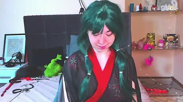 AlexxisSkky online show from May 28, 5:27 am