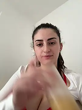 OliviaBaby- online show from July 5, 9:04 am