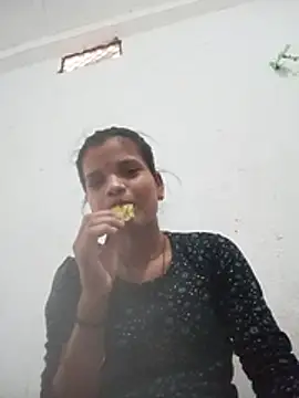 Student garl 1 online show from June 11, 7:27 am