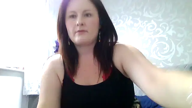 titsandtoesuk online show from June 29, 8:32 am