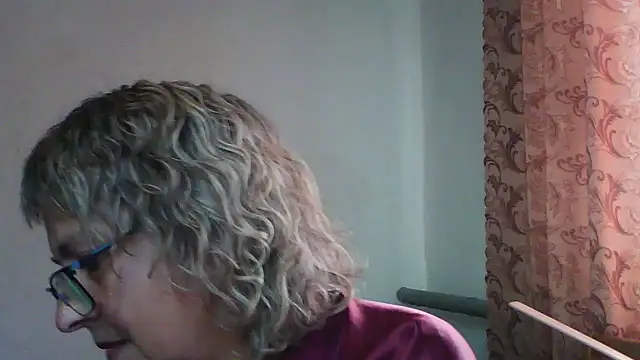 ElizabethGorden online show from August 2, 5:43 am