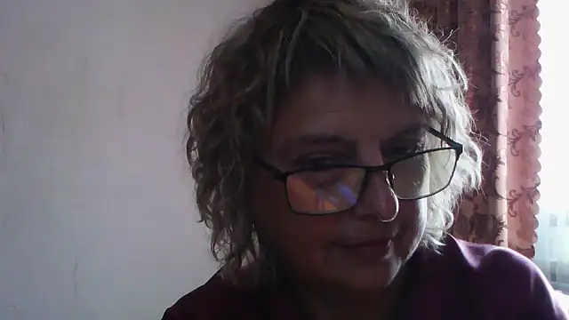 ElizabethGorden online show from July 11, 6:02 am