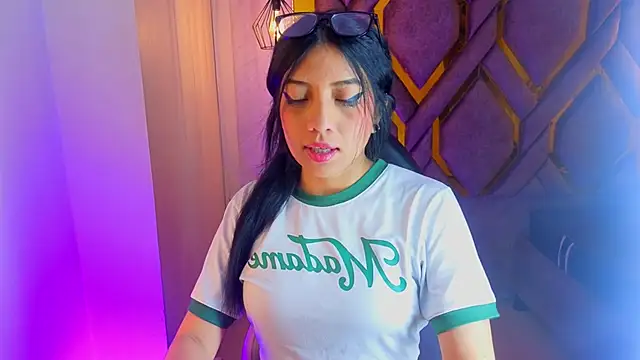 Ey Im simone  online show from June 22, 12:24 pm