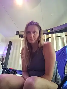 Queenle91 online show from June 25, 10:22 pm