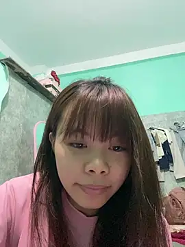 Cry sexy online show from May 5, 2:31 pm