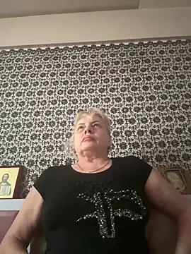 AnastasiaGrey777 online show from June 12, 5:37 am